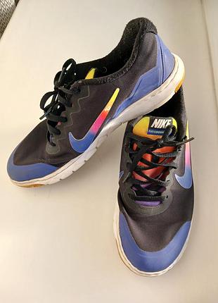 Кросівки жіночі nike розмір  38