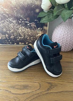 Кросівки nike