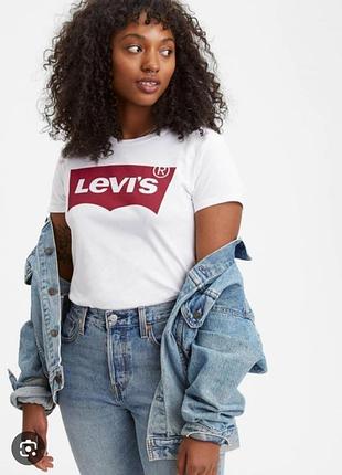 Жіноча оригінальна футболка levis