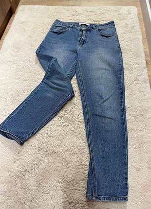 Джинсы женские