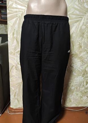 Спортивные штаны