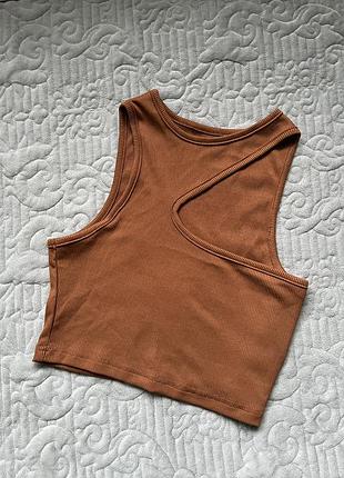 Топ shein в рубчик з асиметричним вирізом, коричневий