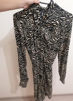 Платье короткое с поясом