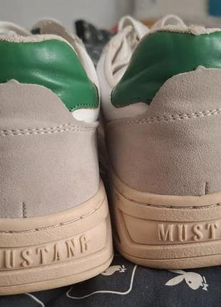 Кросівки mustang білі 4