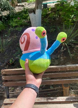 Мягкая игрушка улитка гери 35см из мультика спанч боб