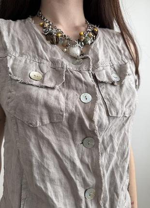 Мила льняна літня жилеточка