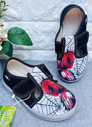 Тапочки waldi чорні зі спайдерменом