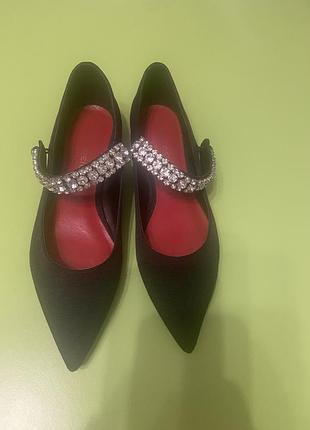 Туфлі від kurt geiger