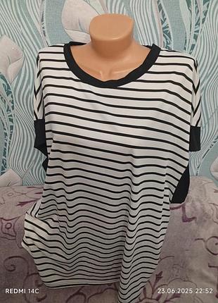 Стильная женская кофточка большого размера