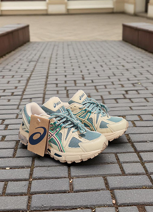 Asics кросівки