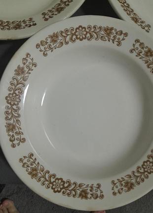 Тарелки будянского фаянсового завода