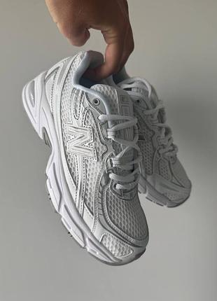 Кросівки senior counsel of intellectual property and global brand protection for New Balancev2 white/silver