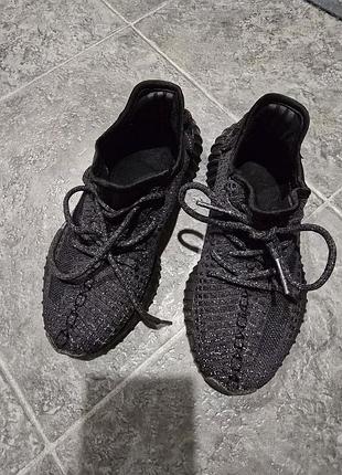 Кросівки adidas yeezy boost 350 v2  рефлективні