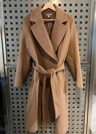 Пальто бежевого цвета от h&amp;m