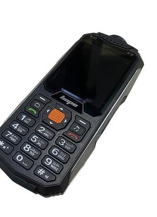 Кнопковий мобільний телефон на 4 сім карти aiek hope k31 black