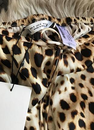 Zara шикарний невагомий костюм в білизняному стилі в принт9 фото