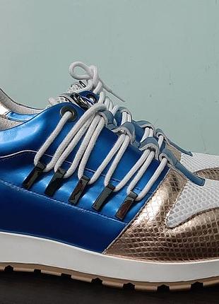 Кроссовки vitti rossi размер 40