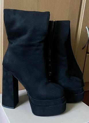 Ботфорти bomond shoes