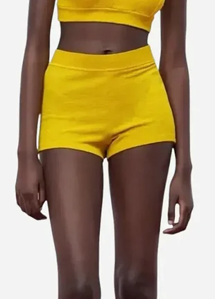Оригинальные короткие шорты