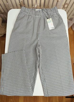 Женские легкие брюки (размер s)