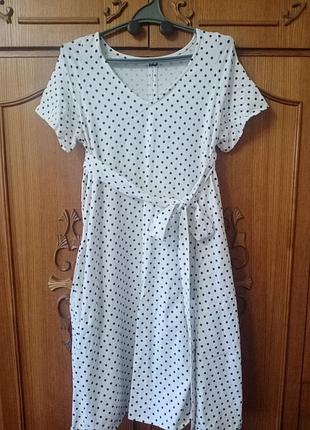 Сукня в горошок