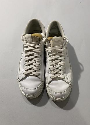Жіночі nike blazer