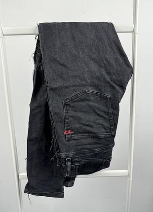 Джинси diesel d-strukt sp8 з рваностями по бокам