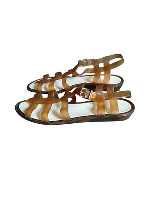 Босоніжки сандалії vernon недорого