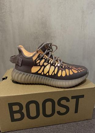 Кросівки yeezy boost