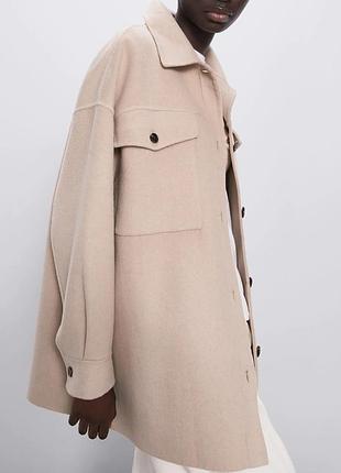Пальто з вовни zara