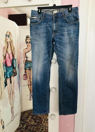 Джинсы сапож.