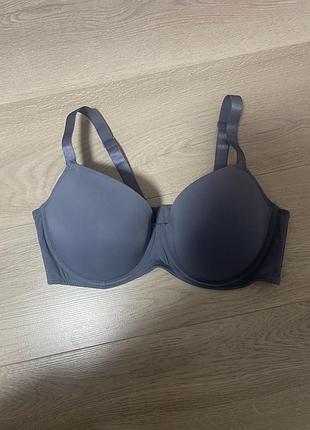 Бюстгальтер