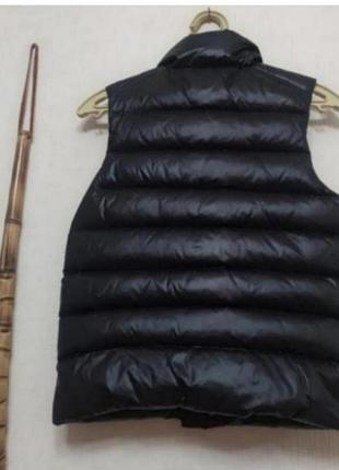Тёплая жилетка,дутая пуховая moncler3 фото