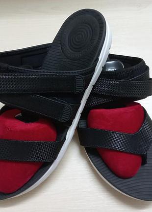 Шлепанцы босоножки жен.40-41р.fittflop вьетнам