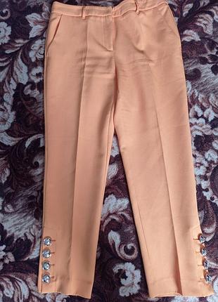 Жіночі брюки