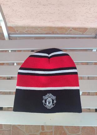 Зимова шапка manchester united