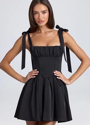 Oh polly нова корсетна  чорна сукня