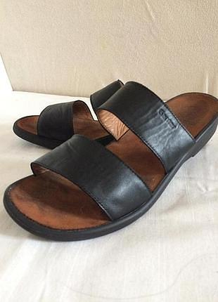 Женские шлепанцы кожа натуральный низкий ход