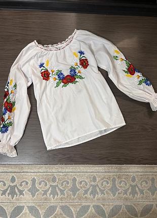 Вишиванка для дівчинки