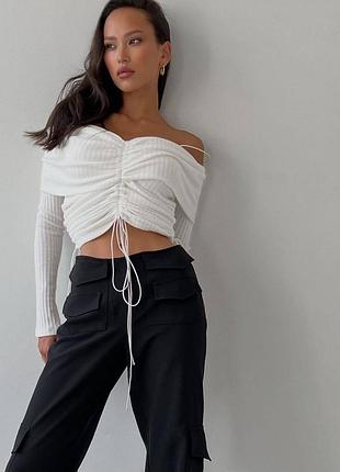 Топ із завʼязками