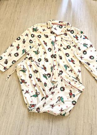 Тепла піжама великого розміру з різдвовим принтом