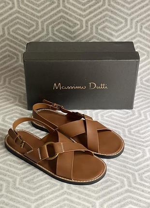 Сандалии massimo dutti