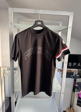 Жіноча футболка овер сайз брендова італія