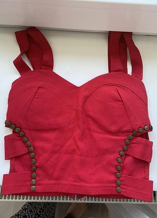 Топ червоний