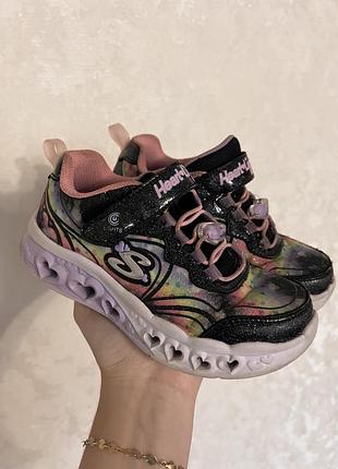 Кросівки від skechers