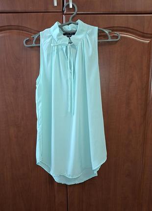 Блузка мятна