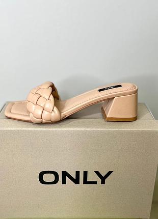 Немовірно ніжні 👡 стан 9/10. літні босоніжки, які ідеально підійдуть під джинси, чи брюки, плаття)