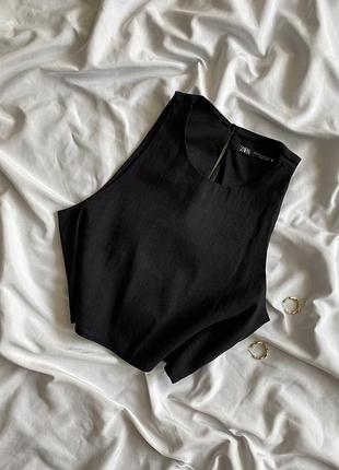Базовий чорний вкорочений топ без рукавів zara