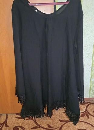 Туника большого размера.