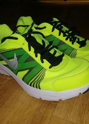 nike futurun 2 499